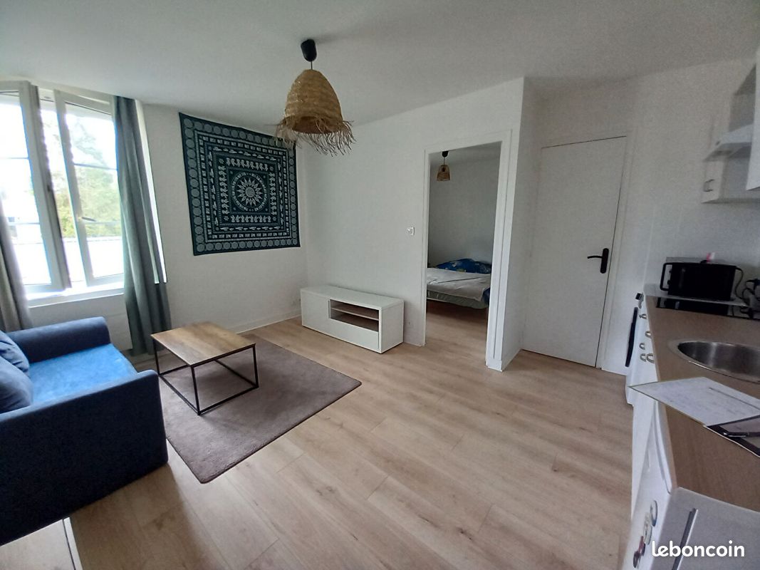 Appartement 2 pièces 26 m² · à Segré-en-Anjou Bleu · 26 m² · 460 €