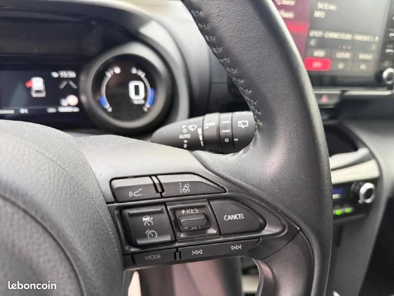 Toyota Yaris Cross 116h Dynamic MY22 (image 21)