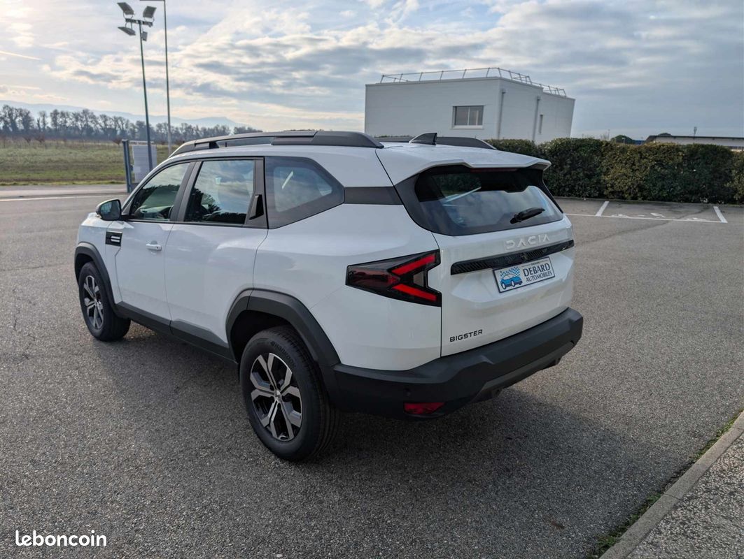 Dacia BIGSTER 1.2 MILD HYBRID-G 140CH EXPRESSION (image 8)
