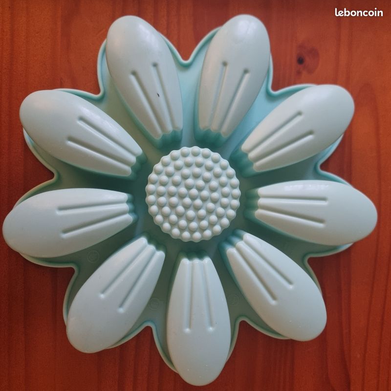 Moule En Silicone Fleur De Lis – Idéal Pour Vos Créations En Résine Ou Pâtisserie !