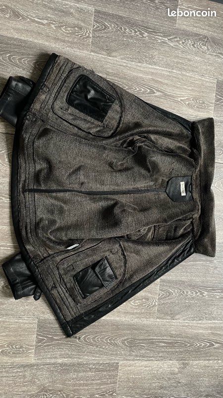 Veste effet cuir col mouton taille XL (image 2)