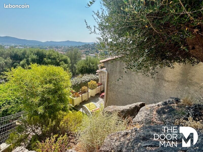 Maison 5 pièces 108 m² · à Le Lavandou · 108 m² · 670 000 €