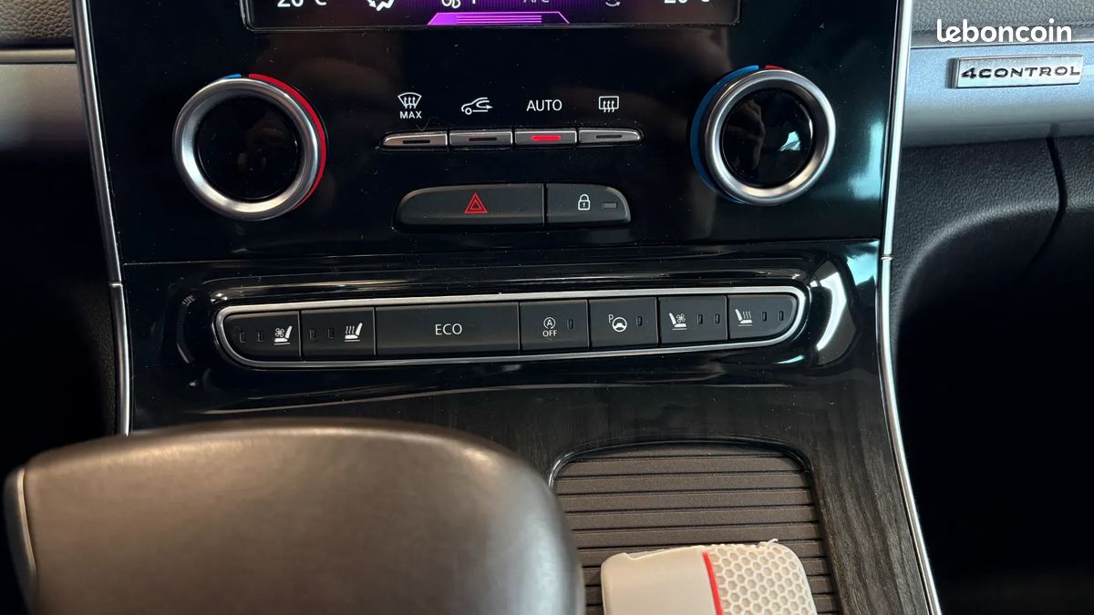 Renault Espace 2.0 dCi 200ch Initiale Paris - 7 places - Toit ouvrant - Sièges chauffants ventilés massants - Apple CarPlay - Régulateur adaptatif - Caméra de recul (image 18)