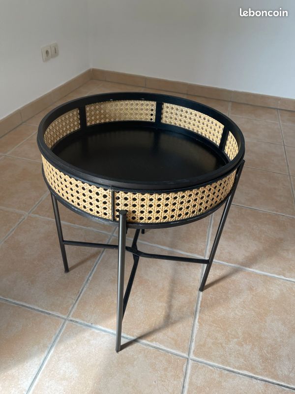 Table d’appoint (image 2)