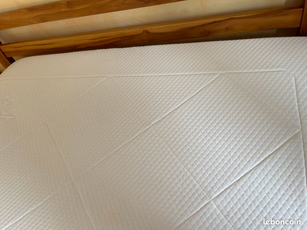 Sur matelas EPEDA 160 largeur x200 longueur Livraison possible (image 6)