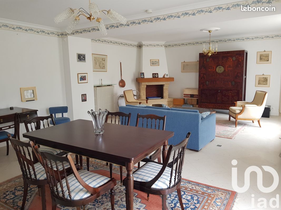 Maison 7 pièces 200 m² · à Asnières-en-Montagne · 200 m² · 175 000 €