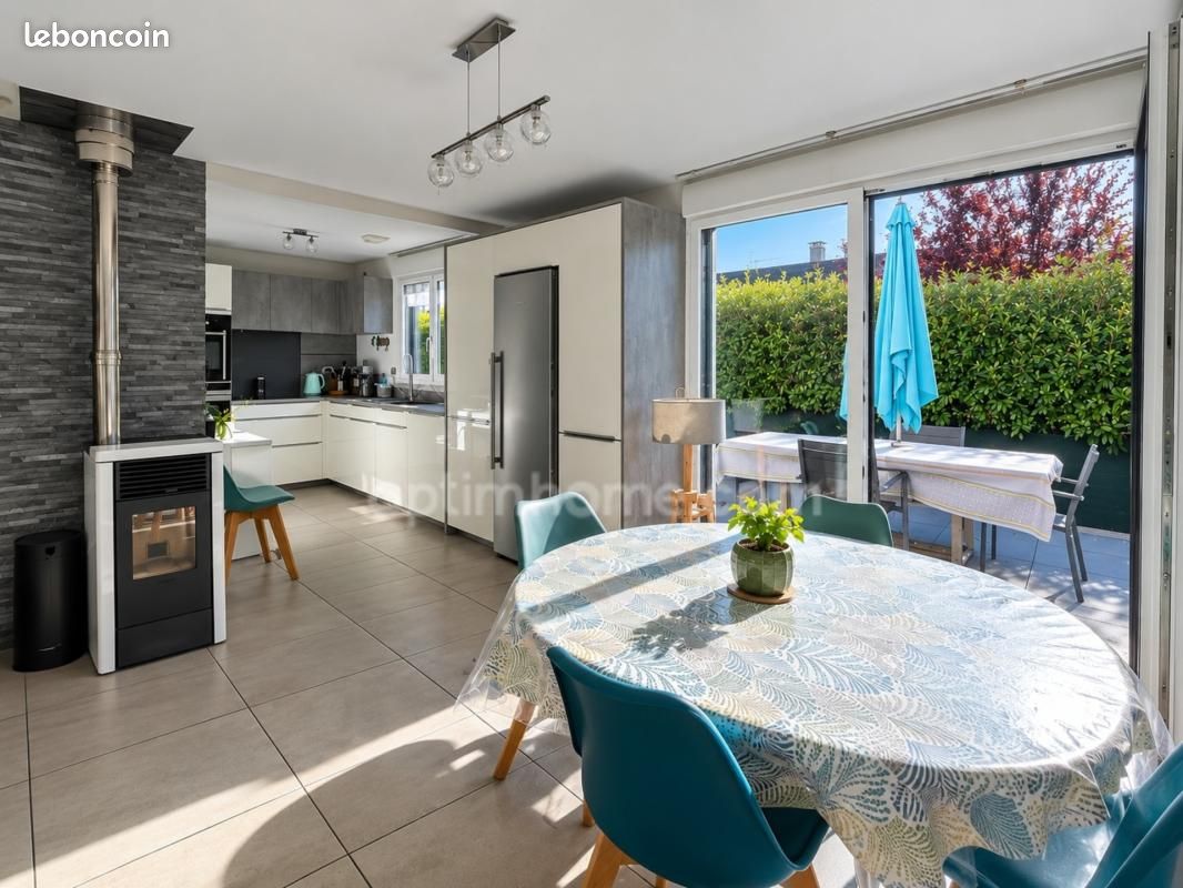 Maison 4 pièces 90 m² · à La Balme-de-Sillingy · 90 m² · 365 000 €