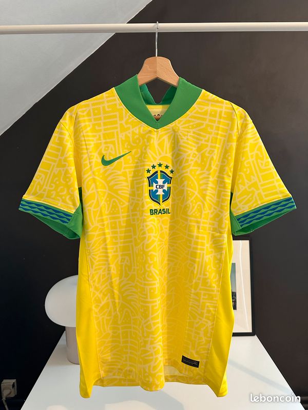 Maillot De Foot Brésil Dani Alves - Taille S, Couleur Jaune, Occasion, Pour Homme