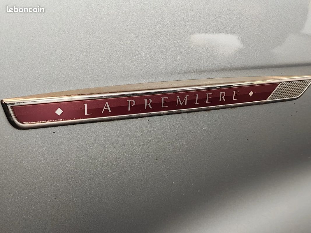 DS 7 CROSSBACK Hdi 180 EAT8 EDITION LA PREMIERE / HIFI FOCAL (image 7)
