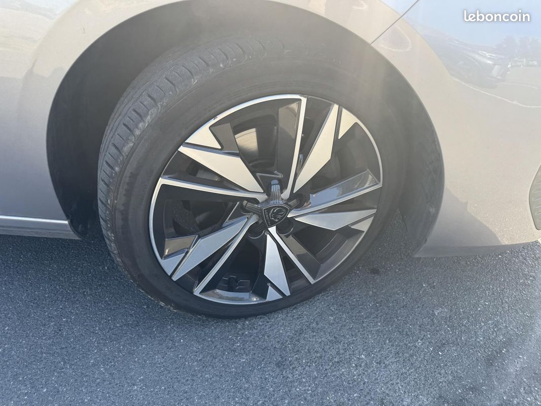 PEUGEOT 308 1.5 HDI 130 ALLURE PACK EAT / Garantie 12 mois (image 23)