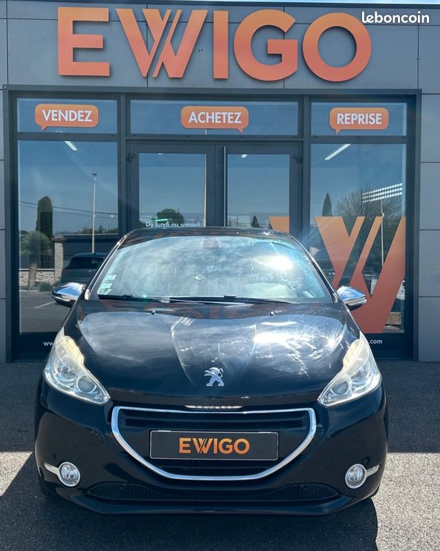 PEUGEOT 208 GENERATION-I 1.6 VTI 120 Ch ALLURE (image 5)