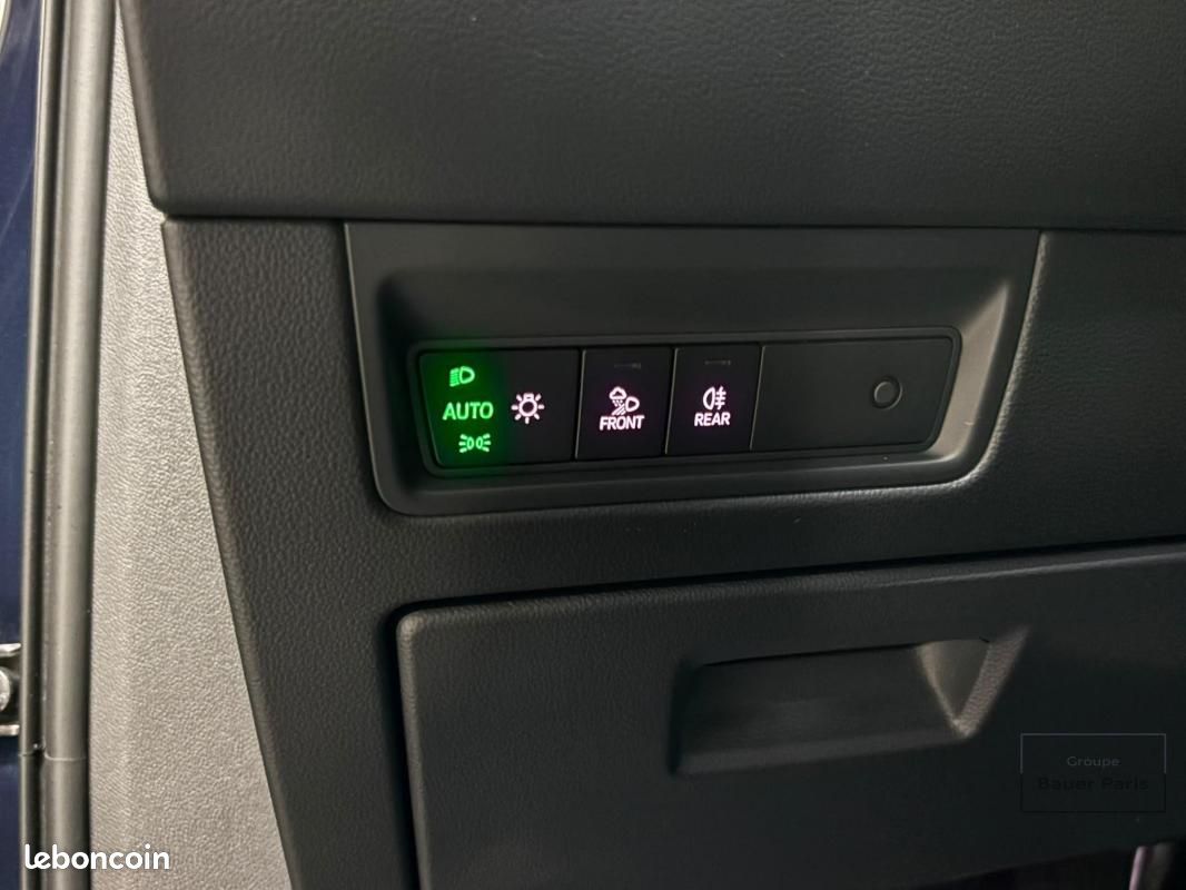 Volkswagen Touareg 3.0 TSI eHybrid 462 ch Tiptronic 8 4Motion R (image 21)
