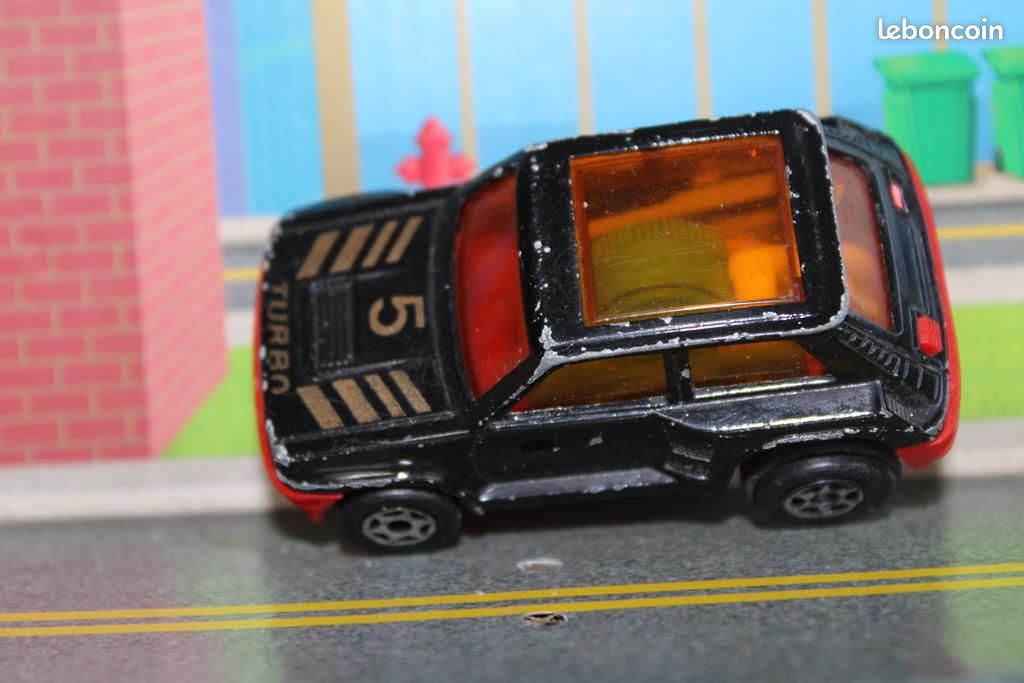 Voiture Miniature Majorette Renault 5 Turbo Rouge - Occasion - Modèle Motorisé