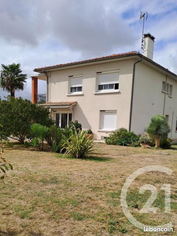 Maison 8 pièces 226 m² · à Labarthe-sur-Lèze · 226 m² · 420 000 €