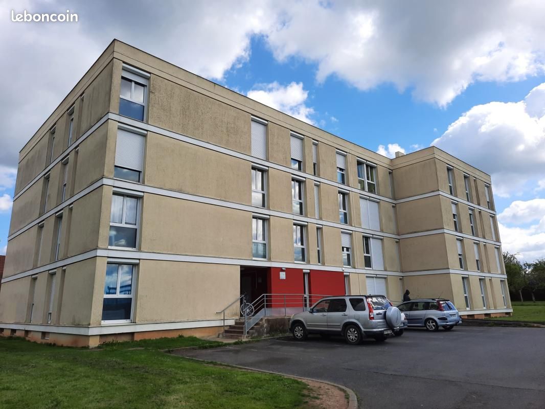 Appartement 1 pièce 35 m² · à La Châtre · 35 m² · 356 €/mois