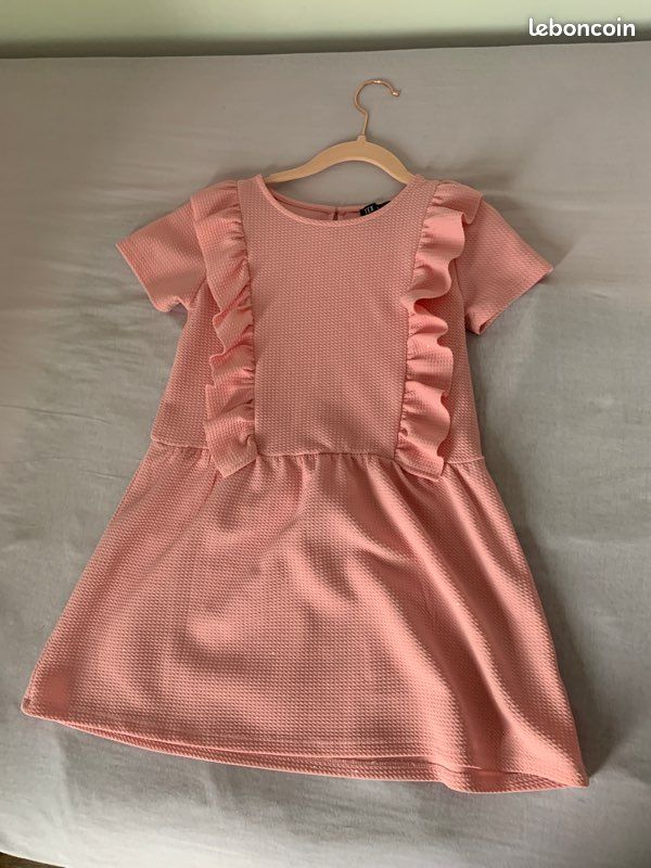 Lot vêtements fille 6/8 ans (image 4)
