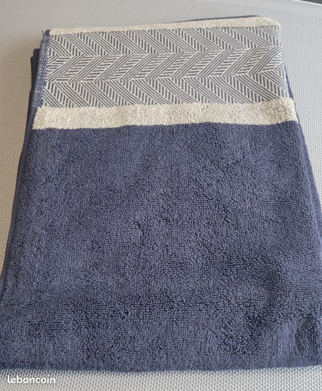Superbe serviette d'invitée Linvosges "Syracuse" gris anthracite (image 5)