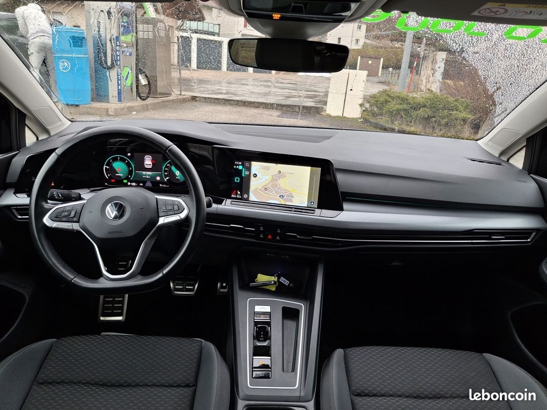 Volkswagen GOLF VIII 2.0 TDI SCR 150CH ACTIVE DSG7 (image 9)