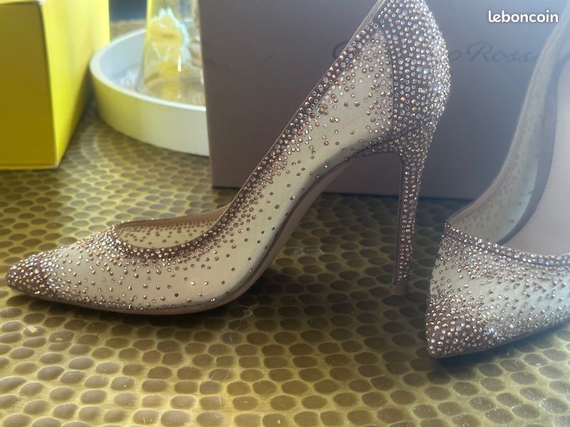 Escarpins Gianvito Rossi (image 2)