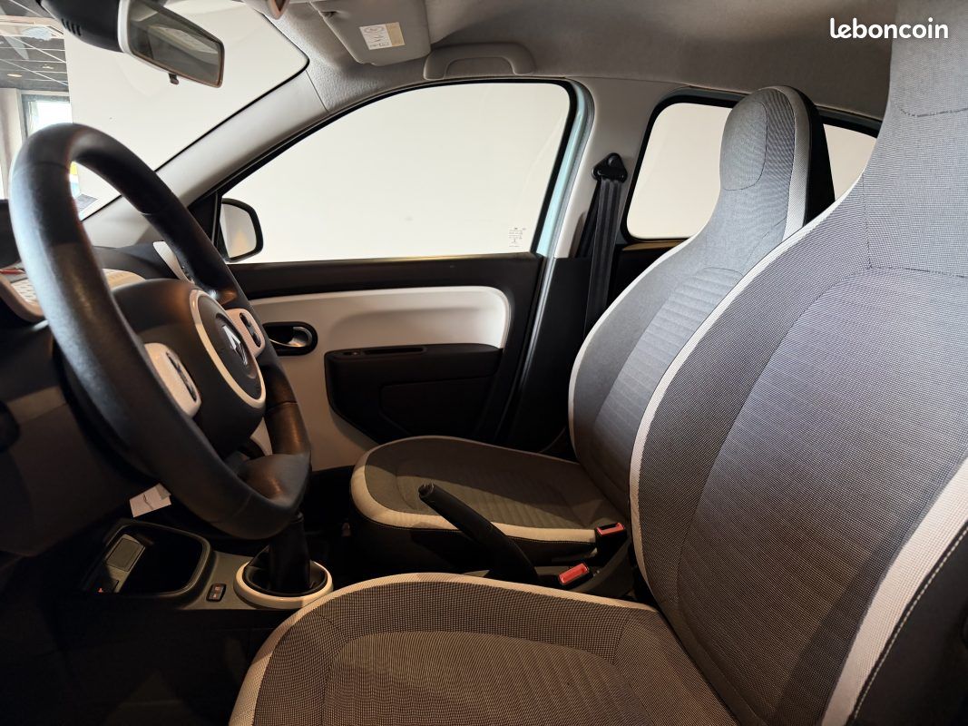 Renault twingo 3 1.0 sce 65 zen / radar ar / pack modularite 2021 (image 9)