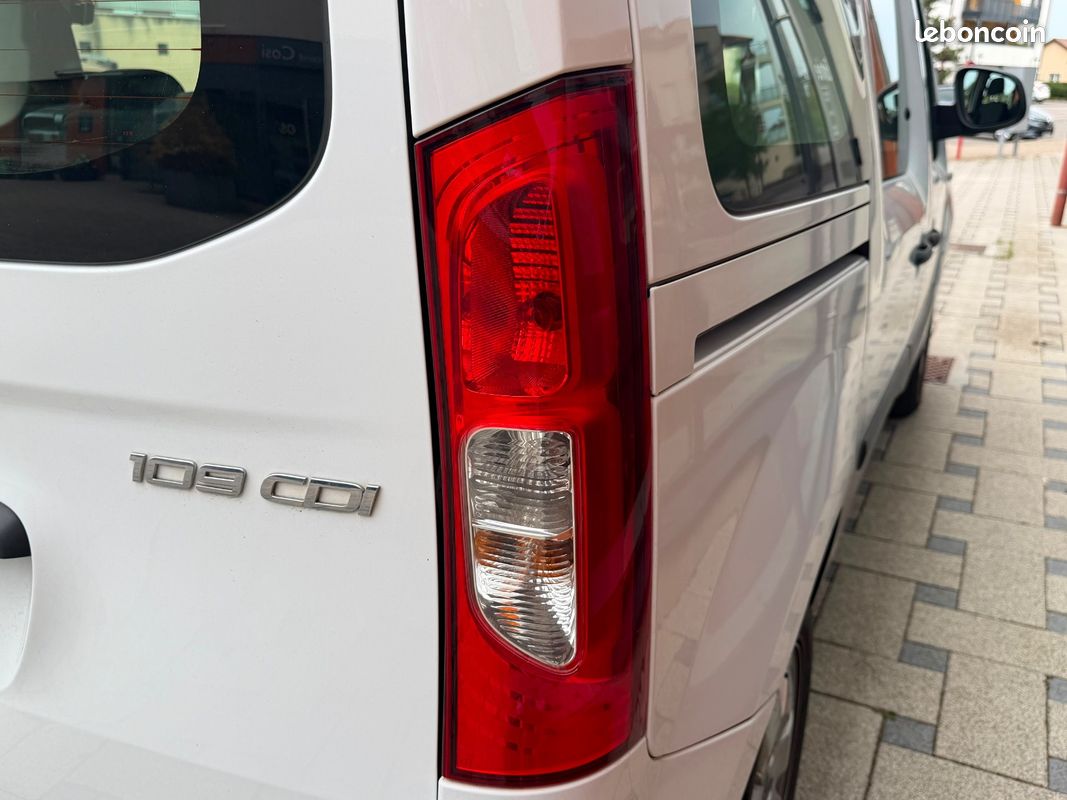 MERCEDES CITAN TOURER PROFESSIONNEL 109 CDI Long Select (image 18)