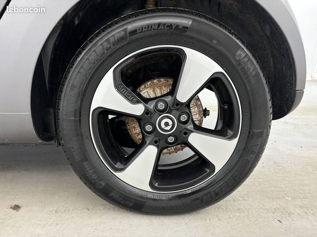 SMART Fortwo Coupé 82 ch Passion (image 19)
