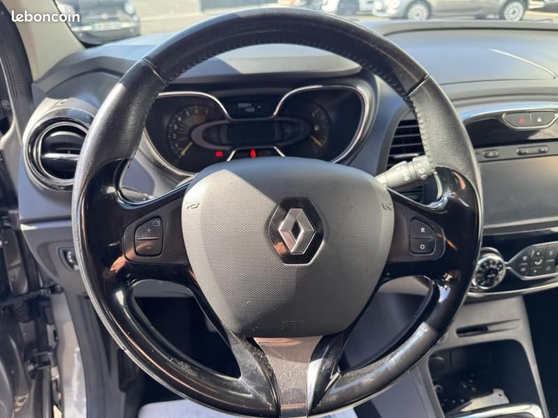 Renault Captur 0.9 TCe 90ch Stop&Start energy Intens eco² (image 11)
