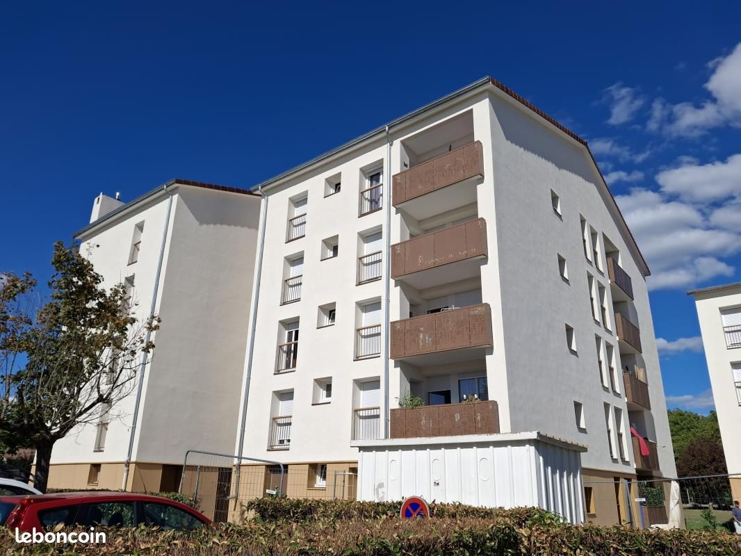 Appartement 4 pièces 86 m² · à Saint-Marcellin · 86 m² · 669 €/mois
