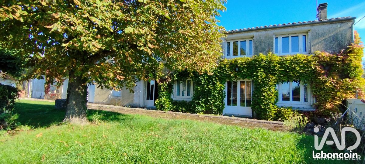 Maison 7 pièces 163 m² · à Rives-de-Boutonne · 163 m² · 114 000 €