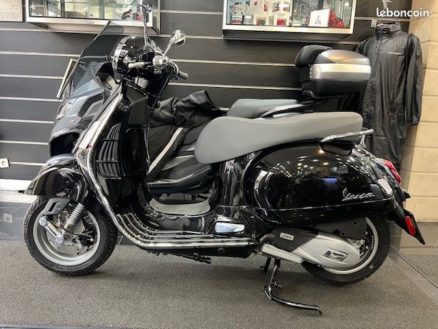 Vespa GTS 125IE NEW GENERATION - 0KM - OFFRE DESTOCKAGE (image 1)