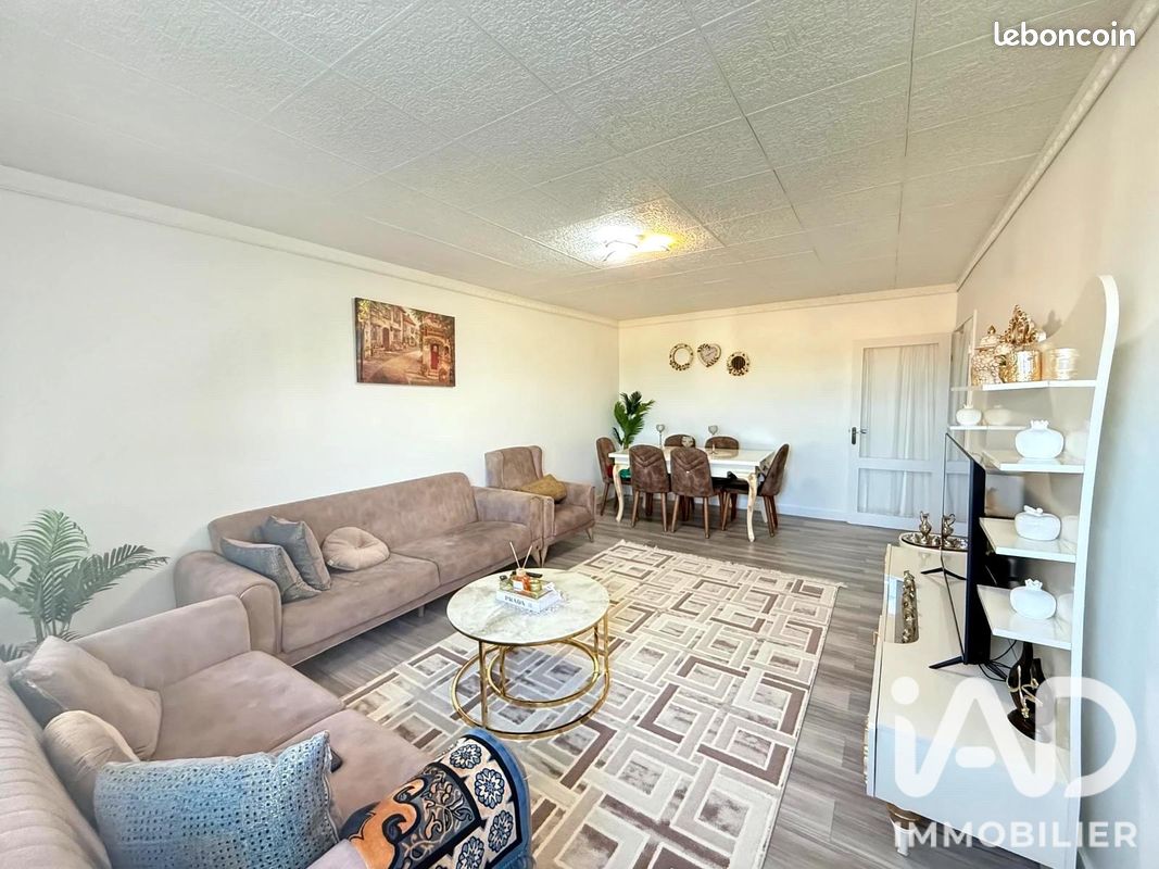 Appartement 4 pièces 75 m² · à Villeneuve-Saint-Georges · 75 m² · 170 000 €