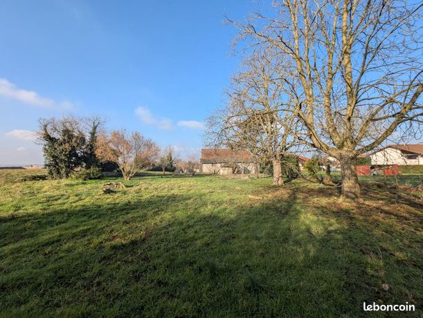 Terrain 1 275 m² Colombier Saugnieu