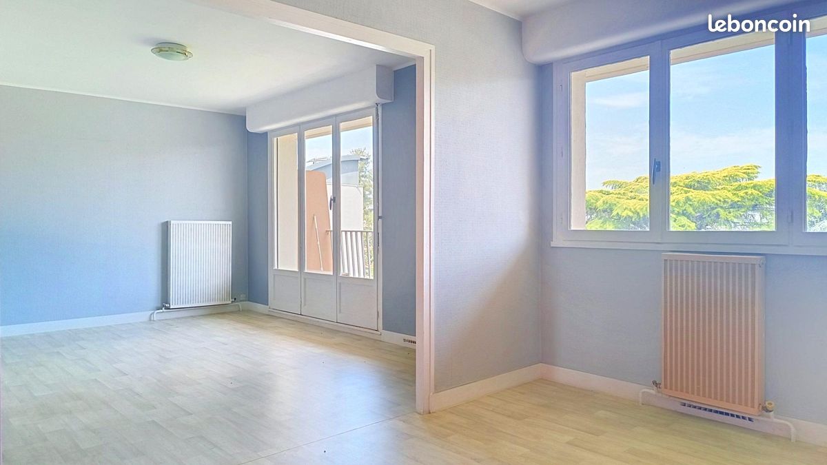 Appartement 2 pièces 63 m² · à Blois · 63 m² · 650 €