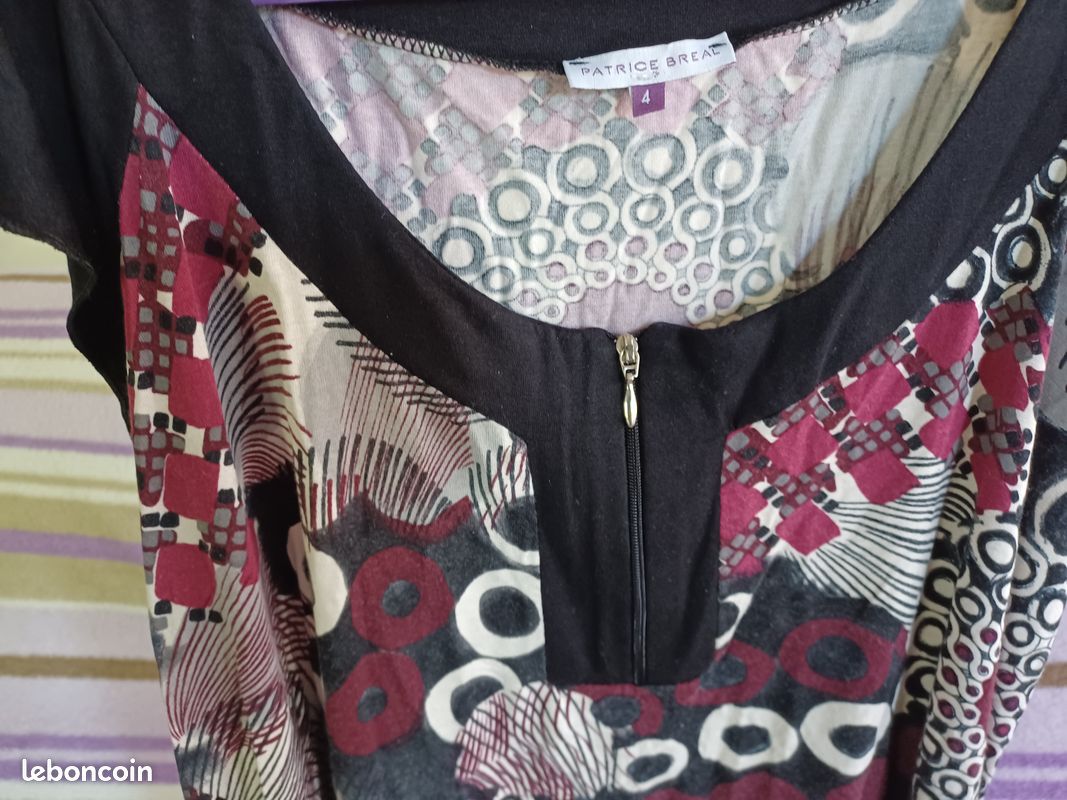 Tee-shirt, Haut FEMME " Patrice BREAL " - T. L - Neuf (image 8)