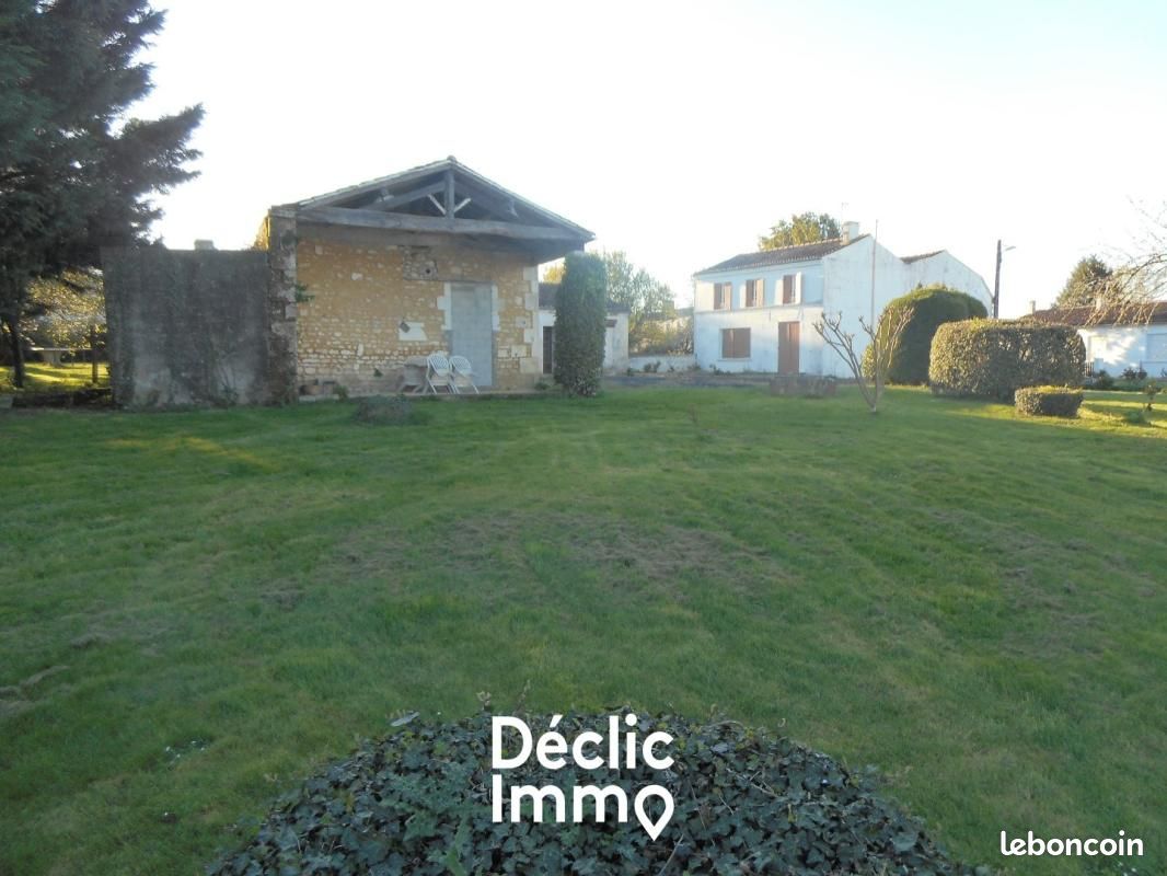 Maison 7 pièces 140 m² · à Écoyeux · 140 m² · 199 280 €