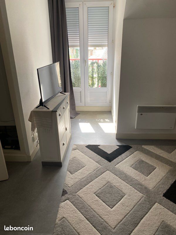 Appartement 1 pièce 40 m² · à Blois · 40 m² · 400 €/mois