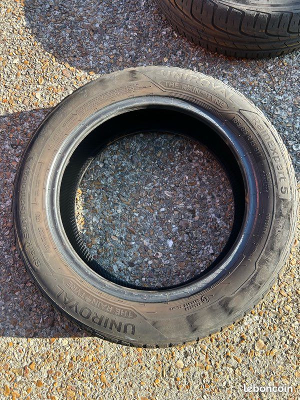 Pneu Uniroyal en 165/65/R15 (image 2)