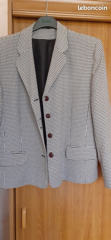 Veste tailleur (image 1)