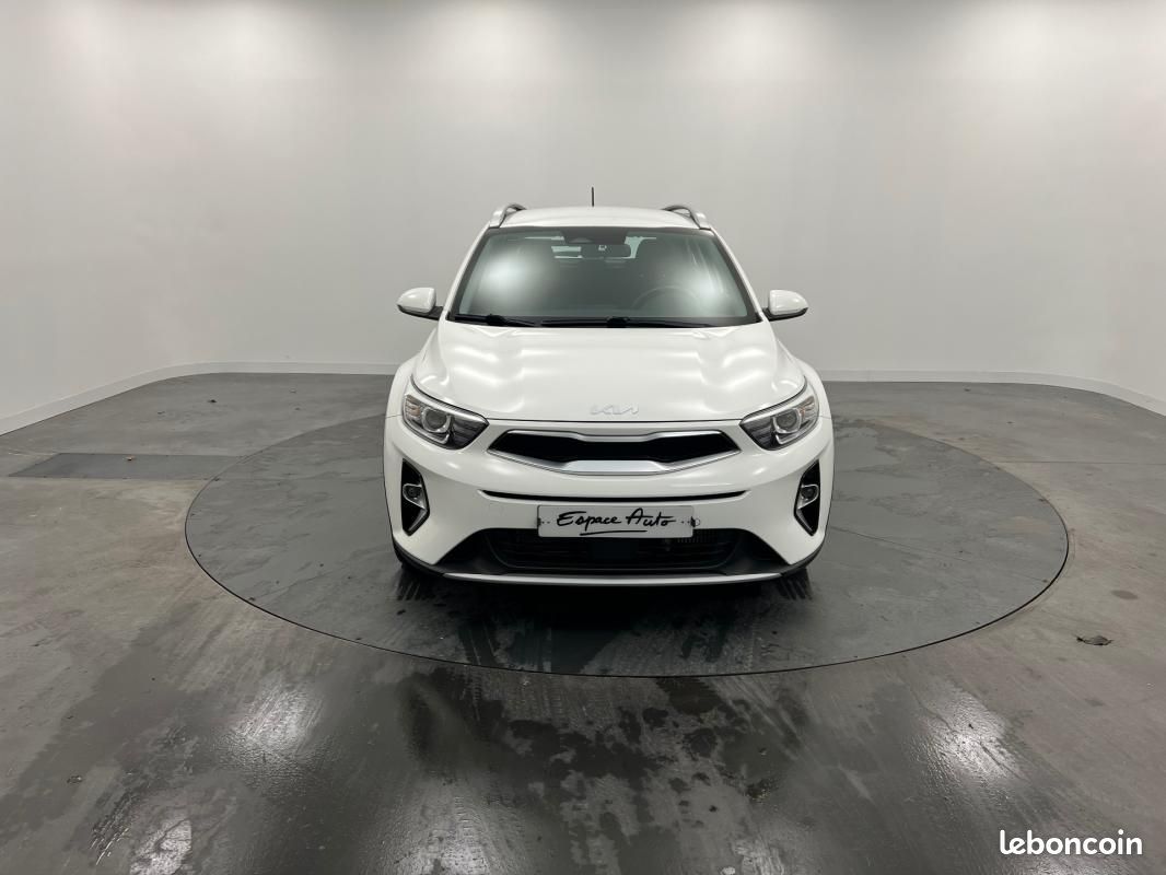 Kia Stonic 1.0 T-GDi 100 ch MHEV DCT7 Active (image 7)