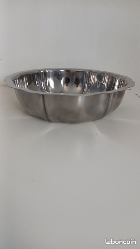 Corbeille à pain inox (image 1)