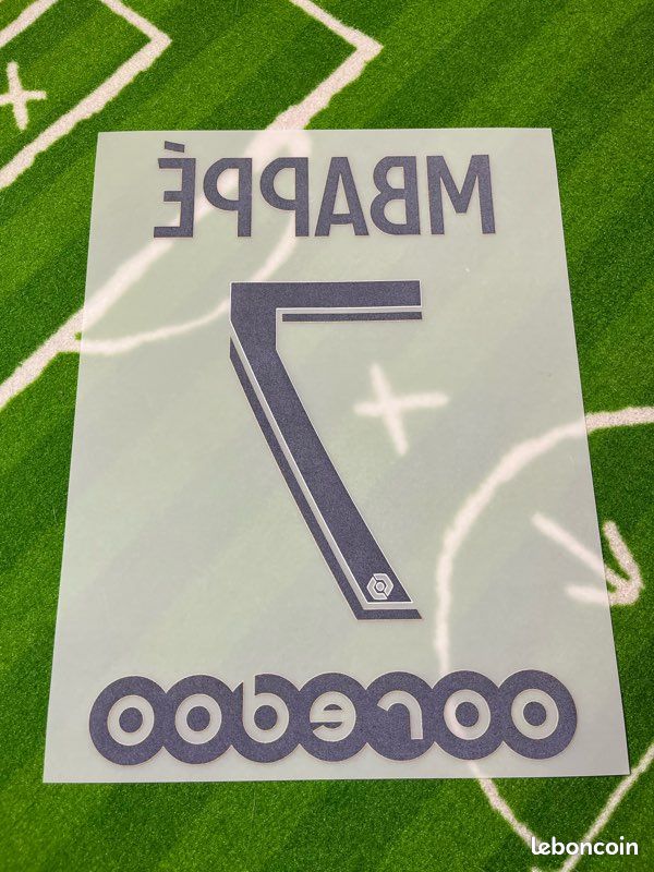 FLOCAGE OFFICIEL - Paris Saint-Germain, Mbappé, 2020/2021, Away, Rouge/Bleu (PSG EUR 28,99 - FR