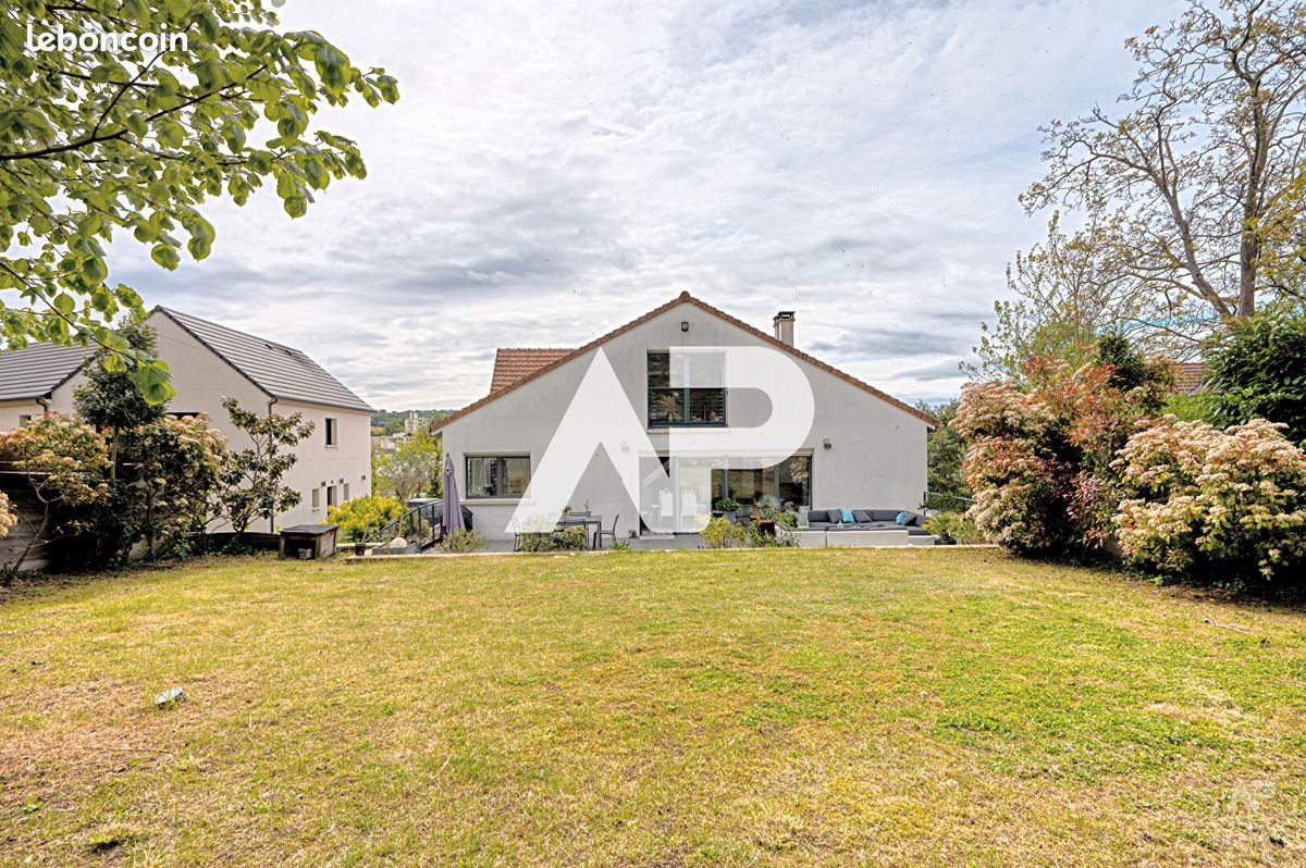 Maison 6 pièces 155 m² · à Rueil-Malmaison · 155 m² · 1 190 000 €