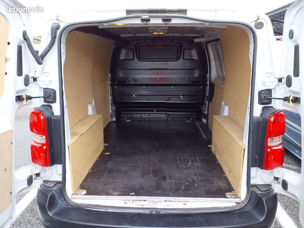 CITROEN JUMPY III Fourgon M 1.5 BlueHDi 120 ch L2 Pack Driver (image 8)