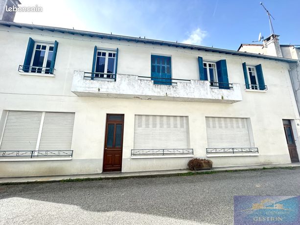 Maison 9 pièces 180 m²