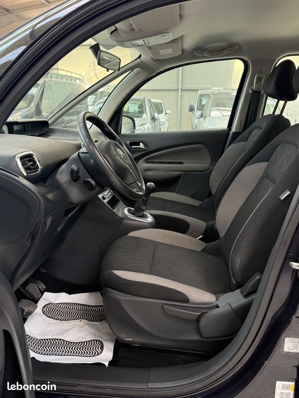 Citroën C3 Picasso 1.6hdi 92 2eme main tres propre (image 10)