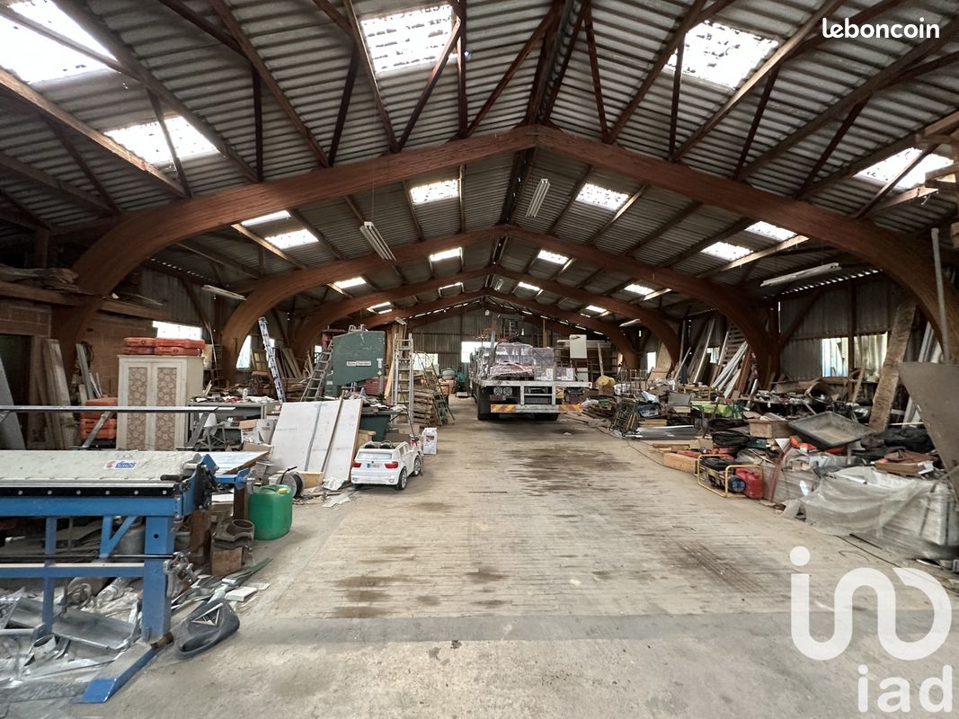 Immeuble 550 m² · à Villeneuve-sur-Lot · 550 m² · 189 000 €