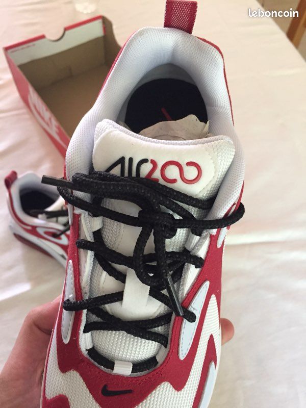 Nike (image 3)