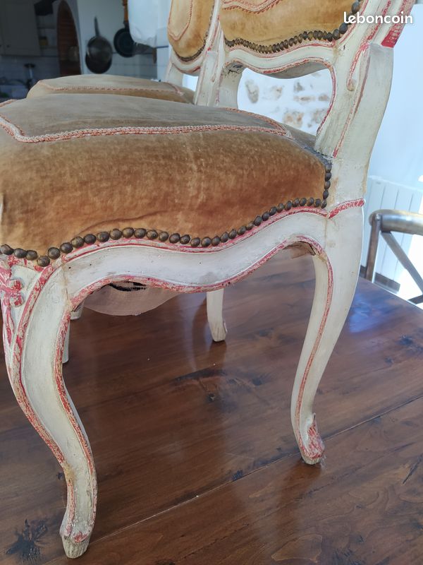 Paire de chaises époque Louis xv (image 8)