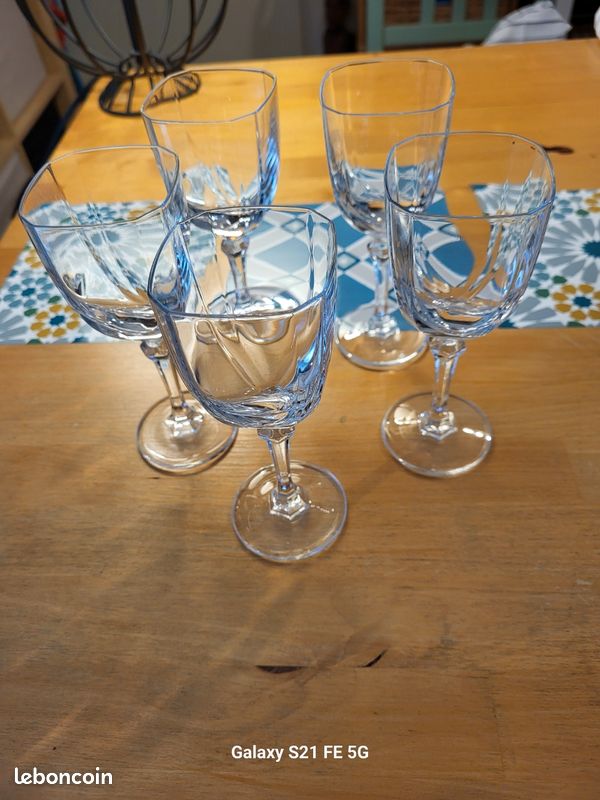 Verres aperitifs en cristal (5 au total) (image 1)