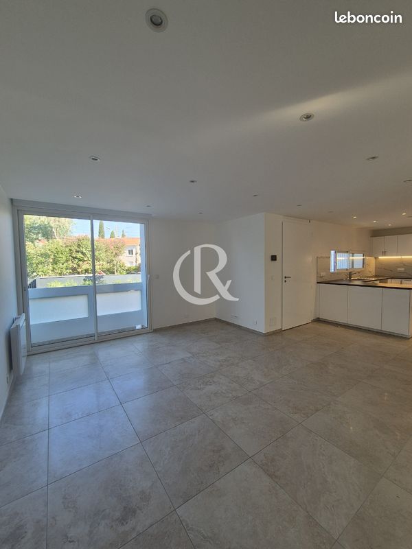 Appartement 3 pièces 70 m² · à Hyères · 70 m² · 1 490 €/mois